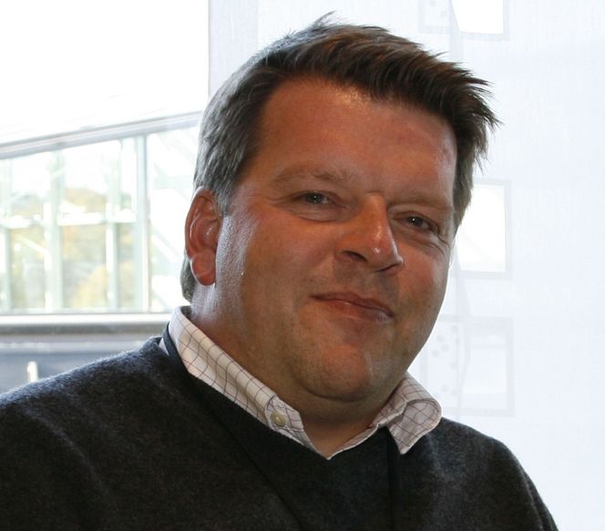 - De som uttaler seg om hvor dumt eller fortreffelig IPv6 er har kanskje ikke fått med seg alt som ligger av muligheter og funksjoner, sier produktspesialist Morten Jenssen i Microsoft.
