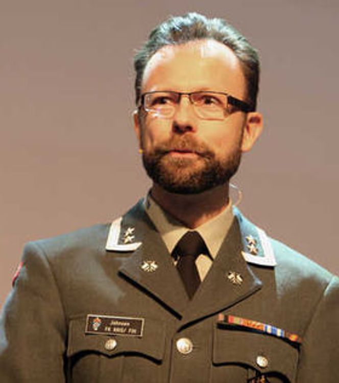 Johnsen øver i disse dager på kybertrefninger. Bilde: Marius Jørgenrud