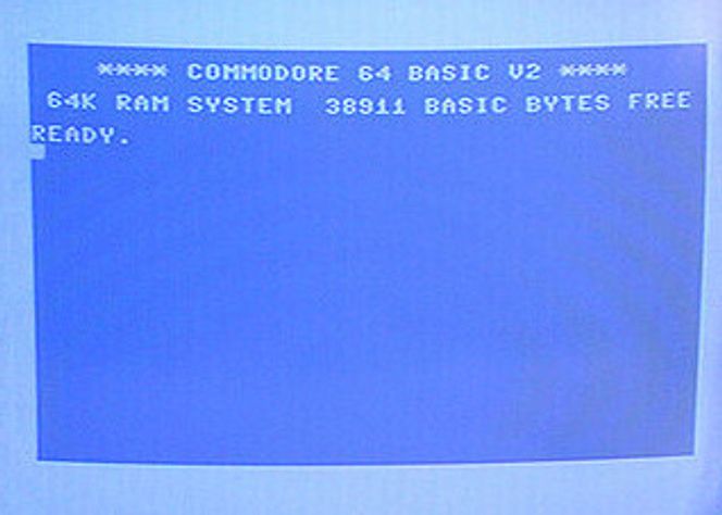 Oppstartsskjermen på en Commodore 64 Bilde: Wikipedia