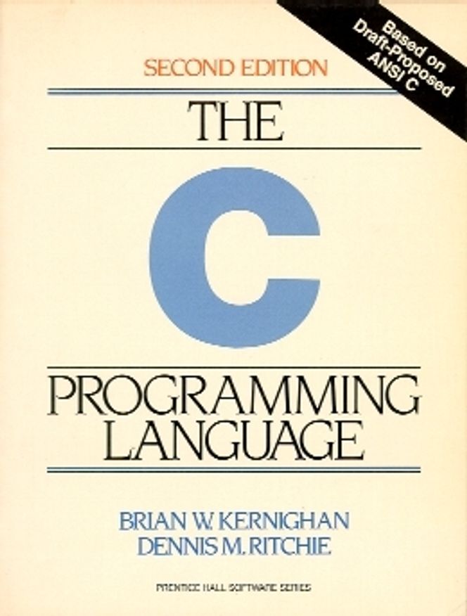 Andre utgave av boken «The C Programming Language» som Dennis Ritchie opprinnelig forfattet sammen med Brian Kernighan i 1978. Bilde: Wikimedia