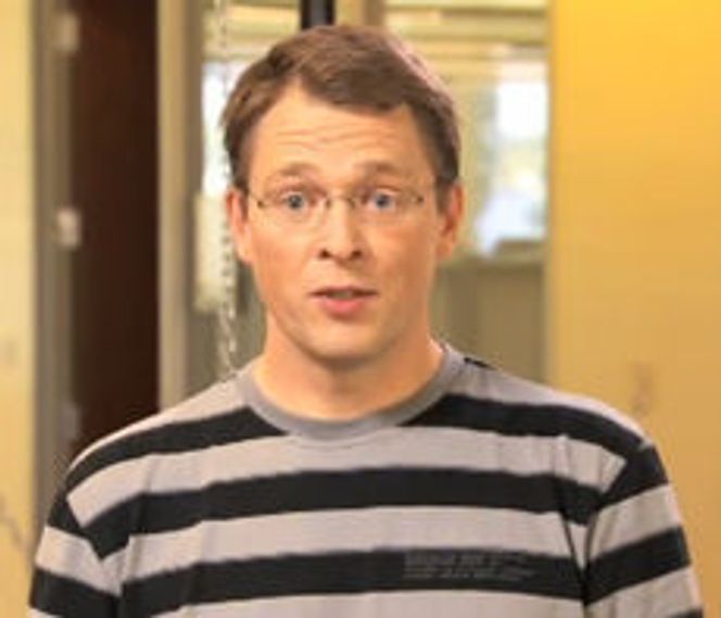 Lars Bak i Google Danmark, her fra en video som ble lagt ut på YouTube i 2008. Bilde: Google/YouTube.com