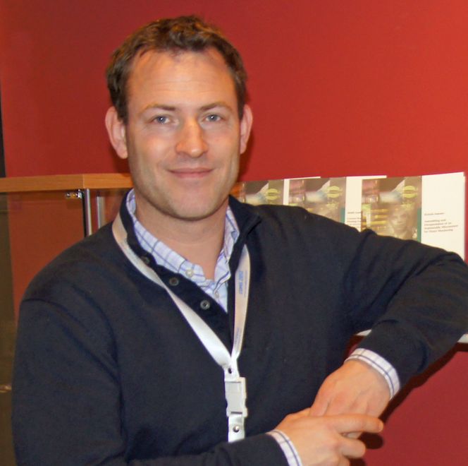 Nils Høivik er instituttleder for Institute for Microsystems Technology ved Høgskolen i Vestfold. Bilde: Harald Brombach