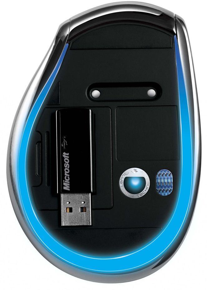 Undersiden av Microsoft Explorer Mouse.