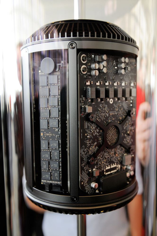 Slik ser den kommende Mac Pro ut innvendig. Her utstilt World Wide Developers Conference (WWDC) i San Francisco denne uken. Bilde: David Paul Morris/Bloomberg/Getty Images/All Over Press