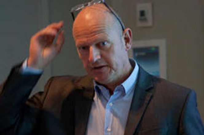 De rødgrønne har utvist altfor liten handlekraft, mener Bjørn Rønning i Norsk Fiberforening. Bilde: Marius Jørgenrud