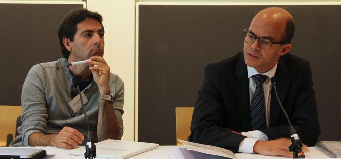 Vittorio Pellegrini og Bengt Fadeel snakket om både potensielle muligheter og potensielle utfordringer ved bruk av grafén. Bilde: Harald Brombach