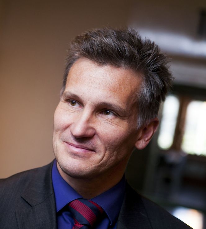Bjørn Erik Thon i Datatilsynet avviser ikke at de kan bli nødt til å revurdere lovligheten i bruk av nettskytjenester. Bilde: Per Ervland
