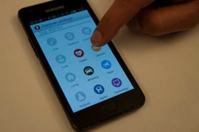 Opera for Android lanseres med den nye Discover-funksjonen. På bildet ser vi valg av ulike kategorier med innhold. Bilde: Marius Jørgenrud