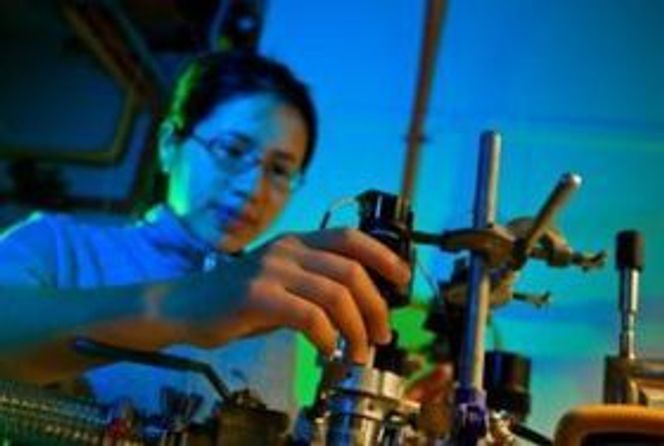 Manjin Zhong har førsteforfatter av Nature-artikkelen om forskningen. Bilde: Australian National University