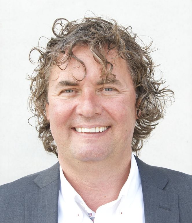 Styreleder John Lennart Krohn i IT-klyngen Digin regner med at kombinasjonen av det kommende datasenteret og bedre bredbånd til kontinentet gir solide muligheter for vekst i IT-næringen. Bilde: Digin