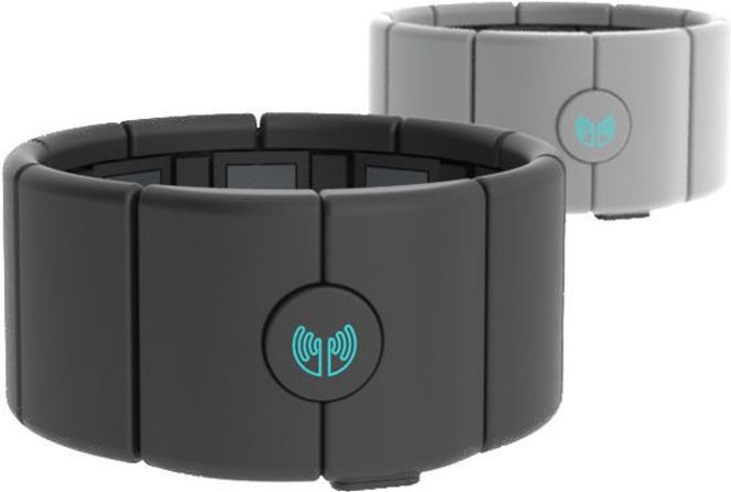Slik vil MYO kunne se ut når den kommer i salg senere i år. Bilde: Thalmic Labs