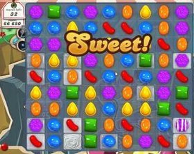 Selv om det er banalt enkelt er Candy Crush Saga svært avhegighetsskapende. Nå blir vi forklart hvorfor. Bilde: Skjermdump Youtube