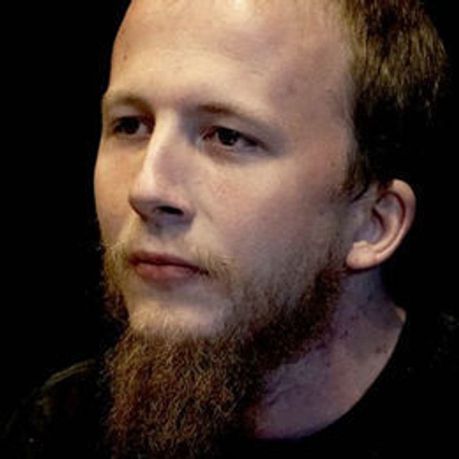 SIKTET: Gottfrid Svartholm Warg er hovedmistenkt bak hackerangrepet i Danmark, slik han var det i den nettopp avsluttede rettssaken i Sverige. Bilde: http
