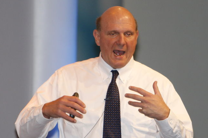 - Vi har solgt 180 millioner kopier av Vista. Jeg vil kalle det en suksess, sier Ballmer.