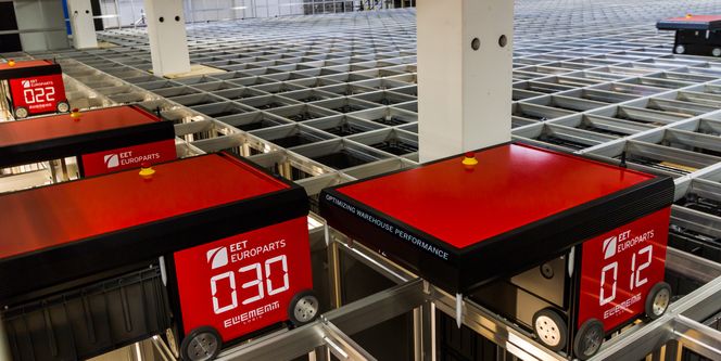 Autostore lagringssystem produsert av Hatteland. Montert hos EET Europarts i Danmark av Element Logic. Foto: Martin