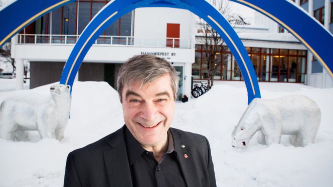 ARMOD: Hammerfest-ordfører Alf E. Jakobsen har sett den blomstrende Finnmarks-byen forfalle med fiskeriindustriens fall og han har vært med på ruste opp byen for å ta i mot oljevirksomheten.  <br />