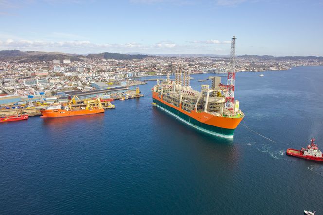 Skipet er innom Haugesund for siste klargjøring, før det skal settes i drift på det BP-opererte Schiehallion-feltet i Nordsjøen. Bilde: Birger Hovland/Aibel