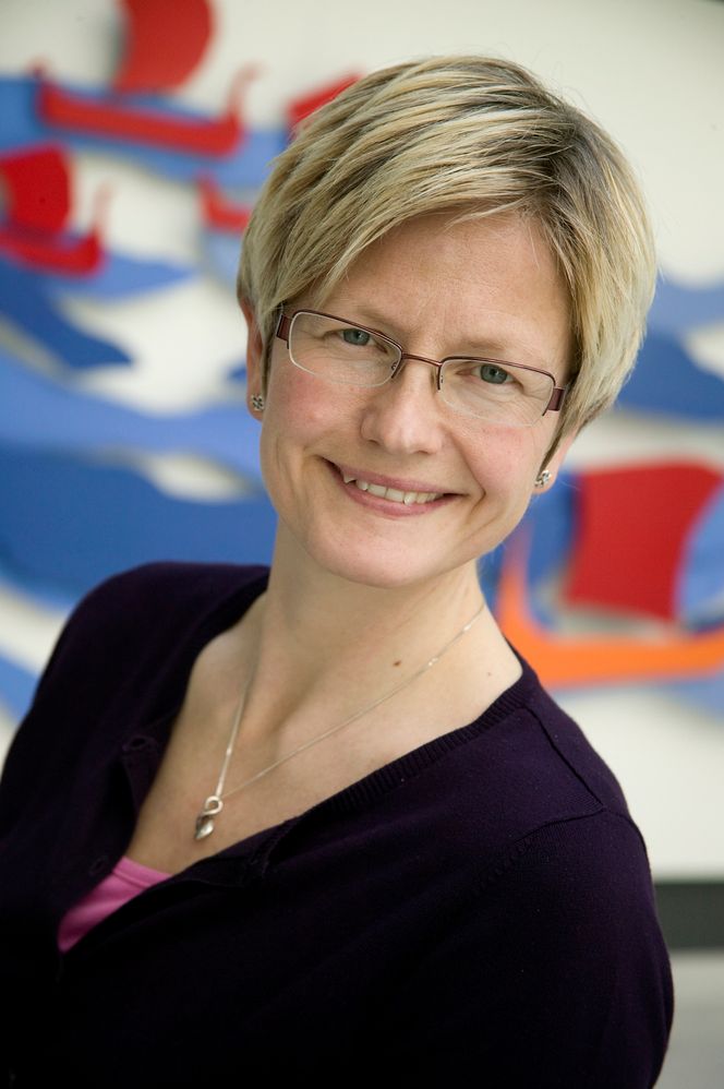 Seniorforsker Ingunn Marie Holmen fra Sintef arbeider med et doktorprosjekt som blant annet skal undersøke mulighetene for å bedre sikkerheten i havbruket ved automatisering.