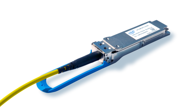 Trasceiveren Intel Silicon Photonics 100G PSM4. Foto: Intel
