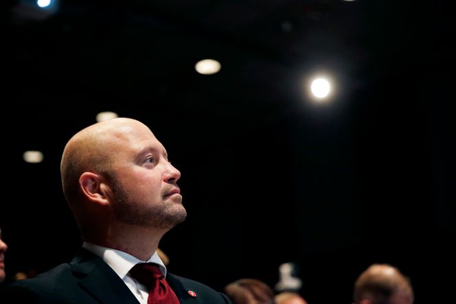 Justis- og beredskapsminister Anders Anundsen sier at politiet er i gang med å ruste opp sine IT-systemer. Foto: NTB Scanpix