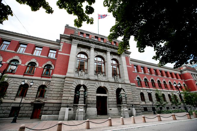 Høyesteretts hus, tidligere Justisbygningen i Oslo tegnet av Hans Jacob Sparre. Bygningen ligger på Høyesteretts plass og er sete for Norges Høyesterett. Kanskje ender saken om popcorn-time.no-beslaget der. Foto: NTB Scanpix
