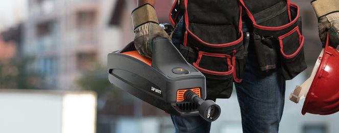 Med ZapSafety kan håntverkere ta med sin egen personlige isolasjons transformator Foto: Foto