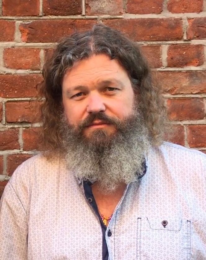 IKT-servicefag har hatt litt blandet innhold ved ulike skoler, og det er behov for å gjøre noe med faget, men det er fullstendig håpløst å utradere et IT-fag, sier Torgeir Waterhouse. Foto: IKT-Norge