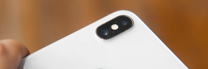En nyhet i Iphone X er at begge de to hovedkameraene nå har optisk bildestabilisator, og at blenderåpningen på vidvinkelkameraet nå er større enn i Iphone 8. Foto: Kurt Lekanger