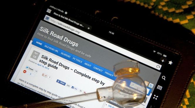 Det illegale markedet Silk Road, mest kjent som en stor markedsplass for narkotika, ble stengt av FBI i 2013. Foto: REX/Jeff Blackler/All Over Press