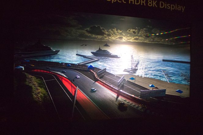 Ekstremt lys: Det er nesten umulig å ta et bilde som gjengir en den ekstreme lysstyrken i Sony demonstrasjon av en TV med opptil 10 000 nits. I 8K selvfølgelig. 4K er så gårsdagens! Foto:  ORV