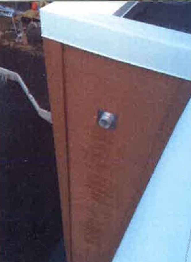 Taknedløp renner rett ned på utvendig kledning. Faksimile:  Sør-Trøndelag tingrett