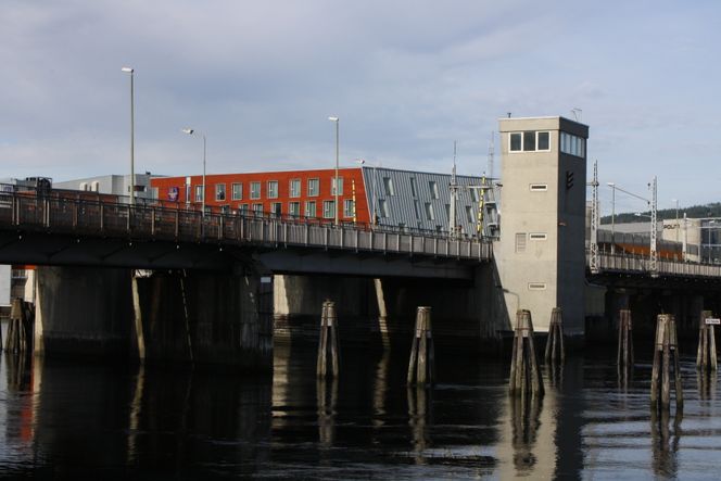 Nidelv bru i Trondheim. Foto: Wikipedia Commons