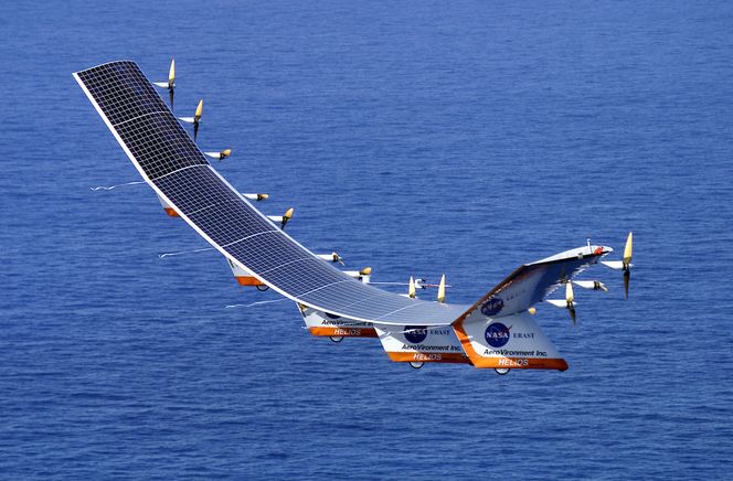 NASAs Helios var et delvis soldrevet og ubemannet fly. Foto: NASA