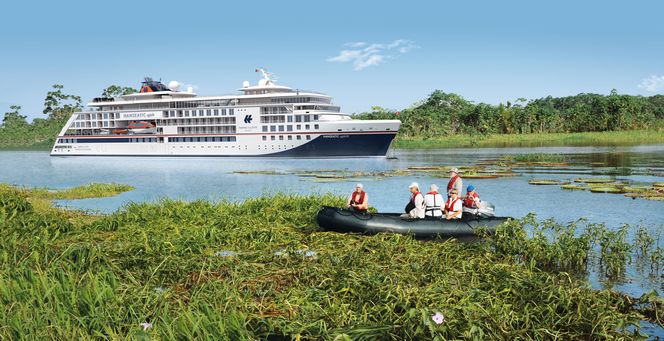 Hanseatic Spirit skal seile til destinasjoner i både varme og kalde strøk med opptil 230 "voksne" passasjerer. Skipet på 139 meters lengde får syv passasjerdekk. Foto: Vard