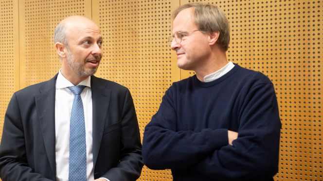 Advokat Halvor Manshaus representerer Rettspraksis.no, her sammen med en av initiativtakerne bak siden, Håkon Wium Lie. Foto: Sarah McDonald Gerhardsen