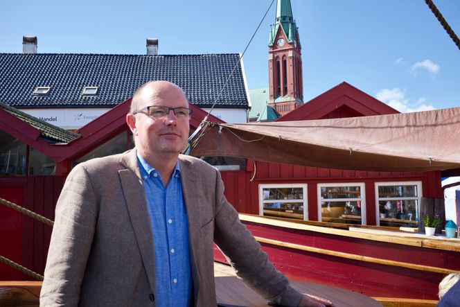 Direktør for sektorpolitikk og styring i KA, Arbeidsgiverorganisasjon for kirkelige virksomheter, Øystein Dahle. Bildet er tatt på Arendalsuka. Foto: Heidi Sævold