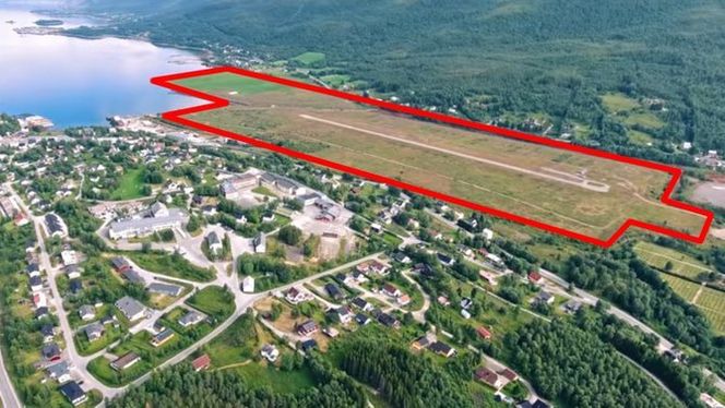 Dette er tomta Narvik kommune nå håper de får igjen i 2021. Foto: Ballangen kommune