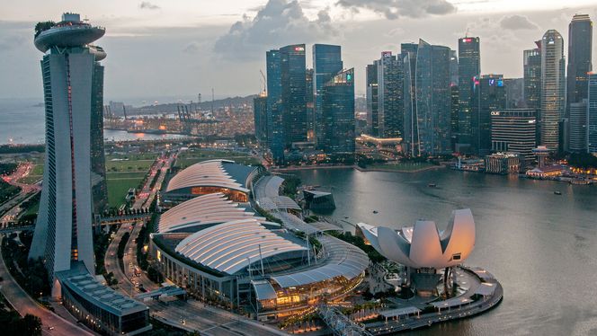 Sprengt: Singapore har bygget i høyden og under bakken. Foto: Flickr