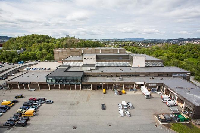 Her ved Midtun i Bergen skal Corvus åpne sin helautomatiserte batterifabrikk i tredje kvartal 2019. Foto: Oyvind Ganesh Eknes/Corvus