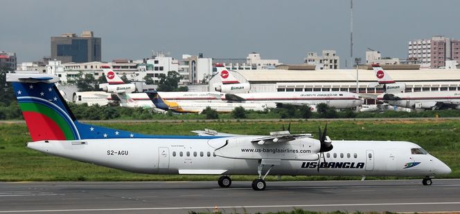 Det var dette Bombardier Dash 8 Q400-flyet som havarerte i Nepal 12. mars 2018. Foto:  Wikimedia commons
