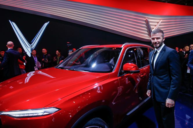 Da VinFast-SUVen Lux S ble vist på Paris-messen i høst, var det med David Beckham som "ambassadør". Foto: VinFast