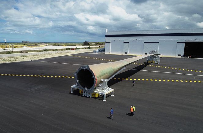 Verdens lengste vindmøllevinge forlater fabrikken. Foto: LM Wind Power