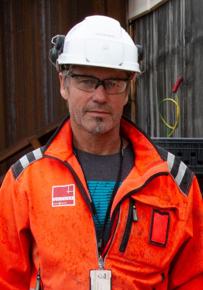 – Det har fungert veldig bra å bruke plastkummer på dette prosjektet, sier Jostein Bakka.