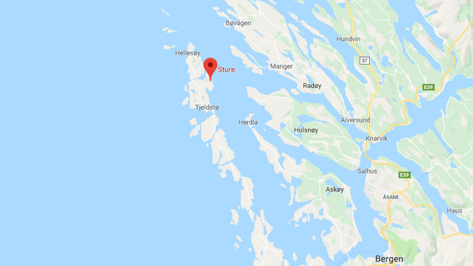 Det er meldt om brann på skipet Dubai Harmony som ligger til kai ved Stureterminalen i Øygarden. Foto:  Google Maps skjermdump