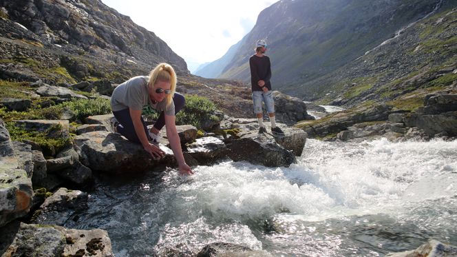 Fordi sesongen i skisenteret sammenfaller med når det er mest snøsmelting, er det også mest tilsig til elven Videdøla når det er størst behov for kraft. Det gjør vannkraft ekstra gunstig her. Foto:  Mona Strande