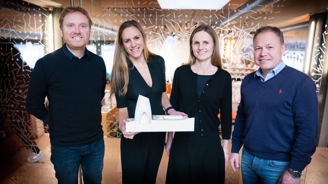 Snøhetta-arktitektene Knut Bjørgum og Julie Aars, sammen med Katrine Loen Thomsen og Rune Bjerkestrand i Arctic Memory. Foto:  Eirik Helland Urke