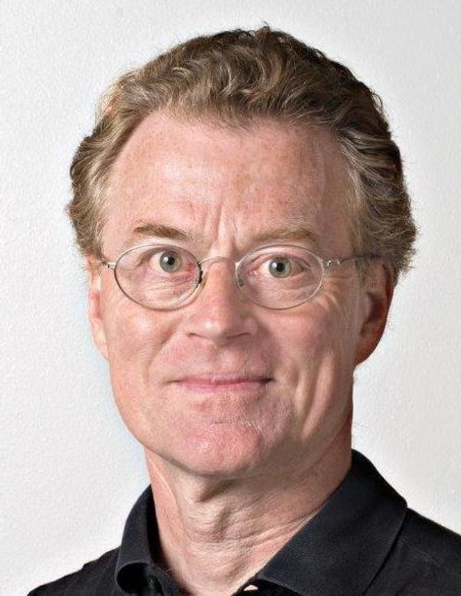 Kan tørrfisk: Dr. John-Erik Haugen i Nofima vet hvilke farer råstoffet til lutefisken møter før den får en runde i lutbadet. Foto: Nofima