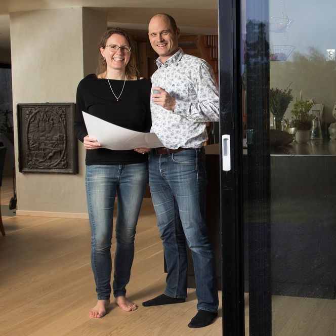 Karen Byskov Lindberg og Bjørn Thorud fryser ikke lenger på føttene. Foto:  Sverre Christian Jarild