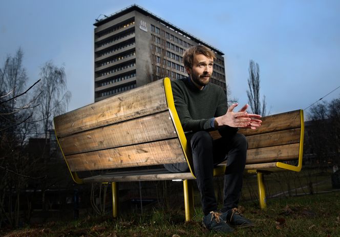Fra kontoret kan Jan Christian Vestre se bort på Hydrobygget i Oslo. Selv er Vestre en stor beundrer av Hydros grunnlegger Sam Eyde.