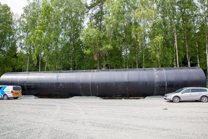 30 meter langt og en vekt på 42 tonn, men røret kom til Norge i tre deler. Foto: Jarle Skoglund